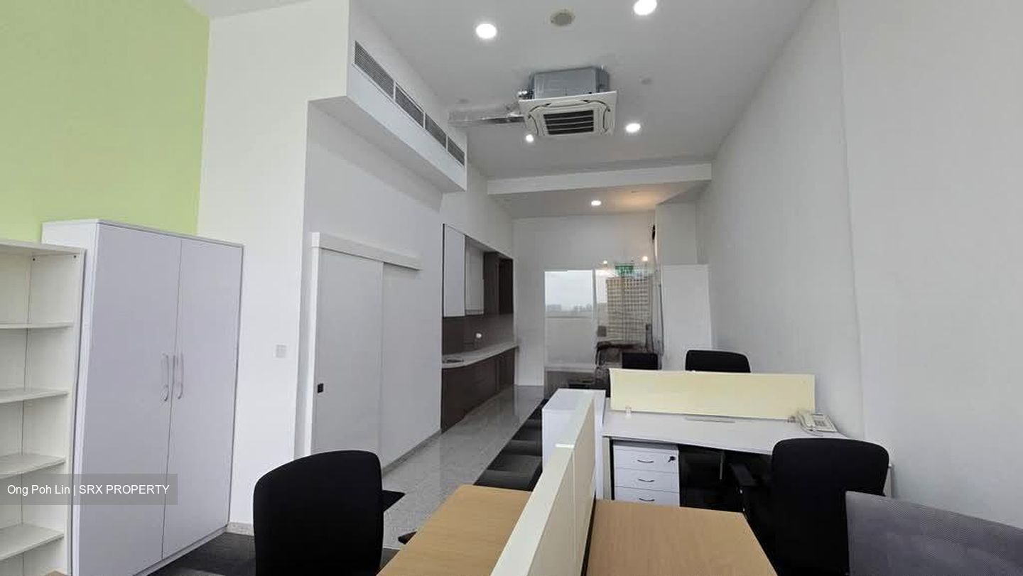 The Central (D1), Office #584843131